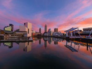Preview wallpaper towers, buildings, reflection, lake, city