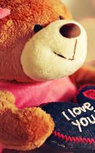 Preview wallpaper toy, soft, bear, heart, love, glare