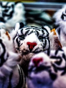 Preview wallpaper toy, tiger, set, blur