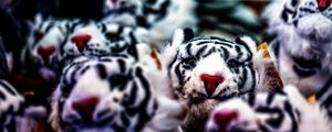 Preview wallpaper toy, tiger, set, blur