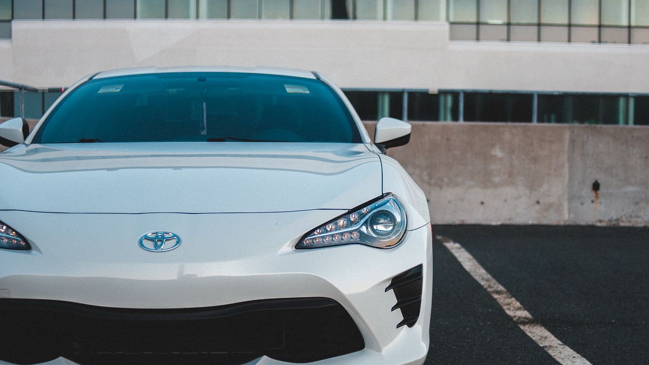 Wallpaper toyota, car, sports car, front view, white, headlights
