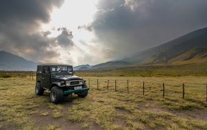 Preview wallpaper toyota, car, suv, mountains, nature, landscape