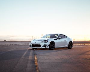 Preview wallpaper toyota gt86, toyota, car, white, parking