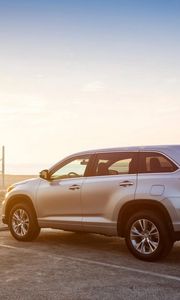 Preview wallpaper toyota, highlander, side view