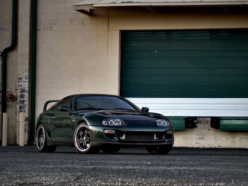 Download Wallpaper 800x600 Toyota Supra Green Front View Pocket Pc Pda Hd Background