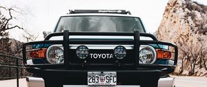 Preview wallpaper toyota, suv, front view