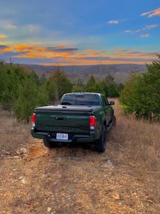 Preview wallpaper toyota tacoma, toyota, car, pickup, suv, green