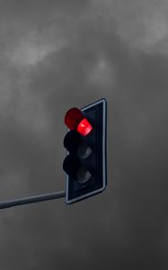 Preview wallpaper traffic light, glow, red, clouds