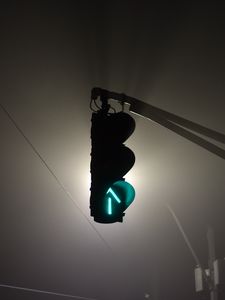 Preview wallpaper traffic light, green, wires, dark
