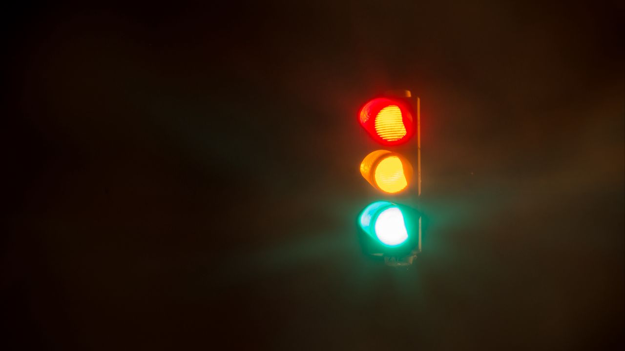 Wallpaper traffic light, lights, night, glow