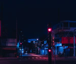 Preview wallpaper traffic light, night, road, street, city