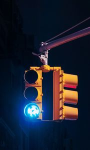 Preview wallpaper traffic light, signal, green, light, bright