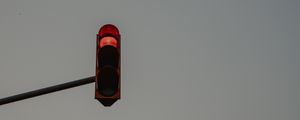 Preview wallpaper traffic light, sky, sign