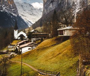 Preview wallpaper trail, slope, house, buildings, mountains