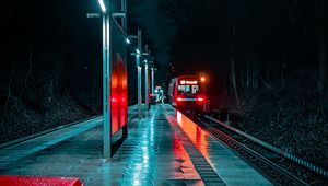 Preview wallpaper train, railway, platform, station