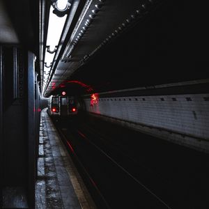 Preview wallpaper train, railway, underground, brooklyn bridge station, united states