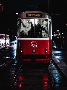 Preview wallpaper tram, night, city, transport