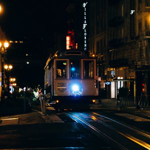 Preview wallpaper tram, street, lights, night