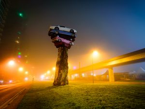 Preview wallpaper trans am totem, installation, cars, art object, tree, night city, fog, vancouver