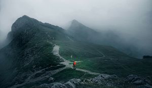 Preview wallpaper traveler, travel, loneliness, alone, mountains, fog