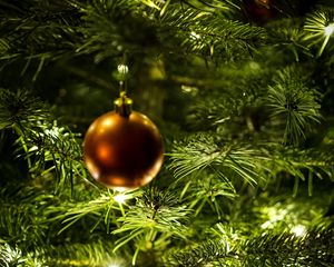 Preview wallpaper tree, ball, new year, decoration, garland