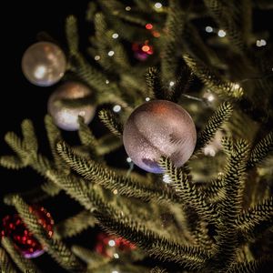 Preview wallpaper tree, balls, decoration, new year