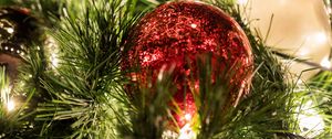 Preview wallpaper tree, balls, garland, new year, decoration