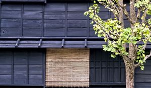 Preview wallpaper tree, building, wooden