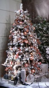 Preview wallpaper tree, christmas decorations, dummy, showcase, holiday, new year