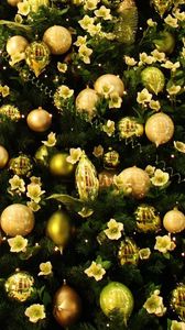 Preview wallpaper tree christmas decorations, gold, new year, holiday