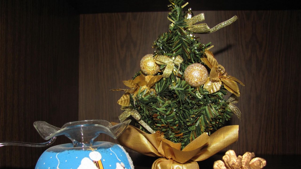 Wallpaper tree, cone, ball, celebration, new year, christmas