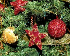 Preview wallpaper tree, needles, christmas decorations, balloons, stars, holiday