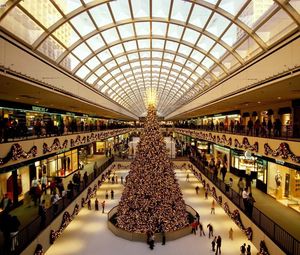 Preview wallpaper tree, shopping center, hall, holiday, bustle