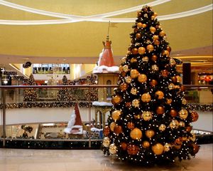 Preview wallpaper tree, shopping center, holiday, christmas, vanity, new year, mood