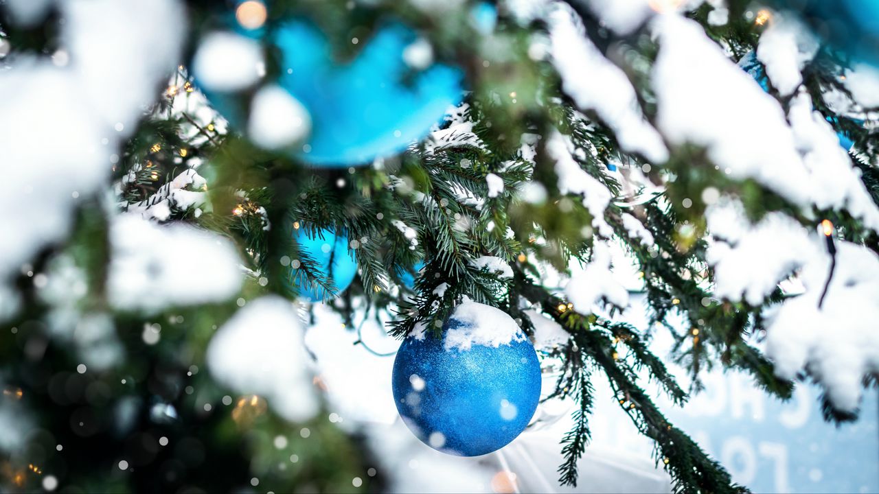 Wallpaper tree, snow, decoration, baubles, new year, christmas