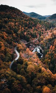 Preview wallpaper trees, aerial view, road, autumn, mountains