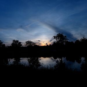 Preview wallpaper trees, river, silhouette, grass, night