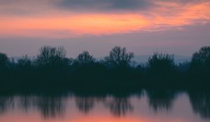 Preview wallpaper trees, river, sunset, horizon, reflection