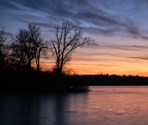 Preview wallpaper trees, shore, river, nature, evening