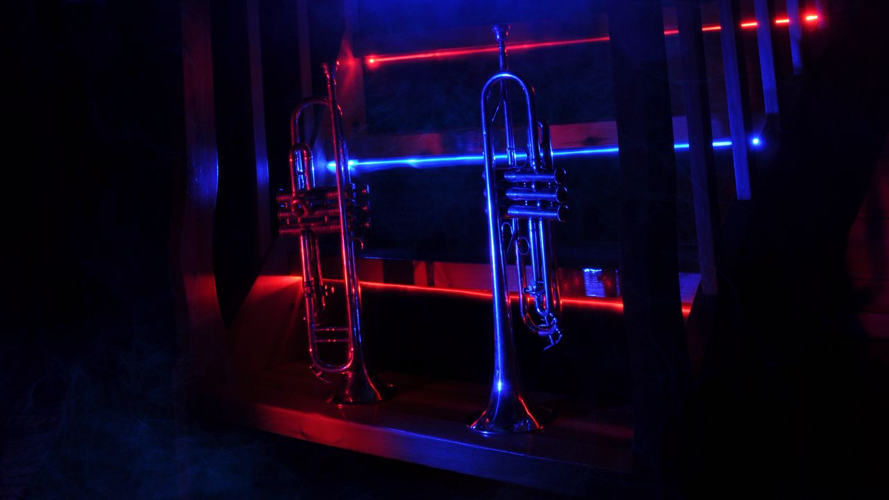Wallpaper trumpet, music, stairway, neon, backlight, smoke