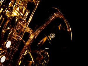 Preview wallpaper trumpet, musical instrument, golden