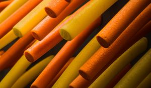 Preview wallpaper tubes, plaits, foam rubber, macro