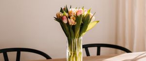 Preview wallpaper tulips, flowers, bouquet, vase, interior