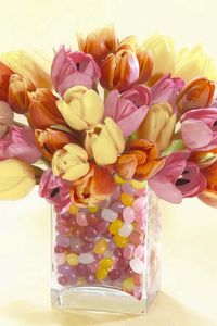 Preview wallpaper tulips, flowers, vase, stone, decorative