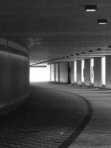 Preview wallpaper tunnel, architecture, windows, column, bw