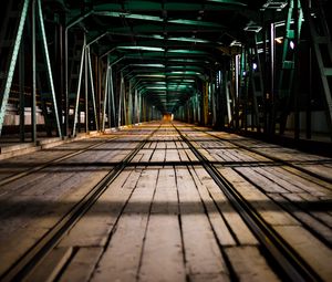 Preview wallpaper tunnel, bridge, construction, wood, metal