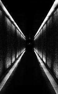 Preview wallpaper tunnel, building, bw, perspective