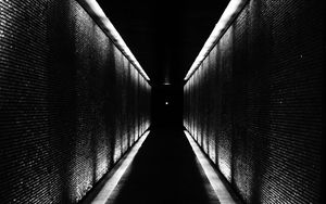 Preview wallpaper tunnel, building, bw, perspective