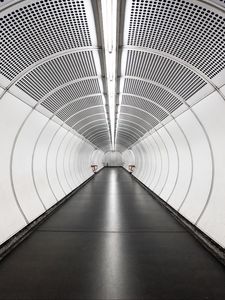 Preview wallpaper tunnel, corridor, white