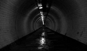 Preview wallpaper tunnel, darkness, lights, black and white